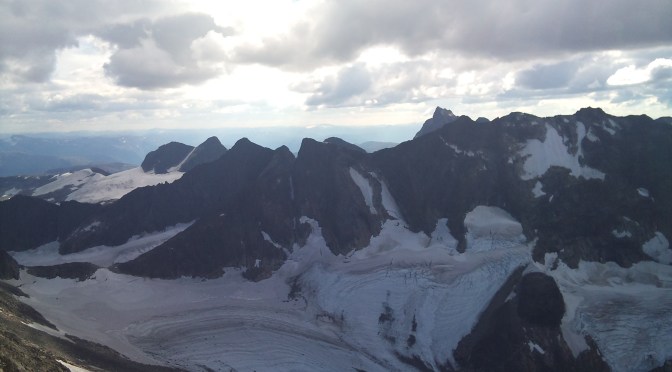 Dyrhaugsryggen med Store Dyrhaugstind 2134 moh som høyest